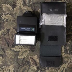 Ricoh XR‎ Speedlite 300P Shoe Mount Flash Unit Not Tested